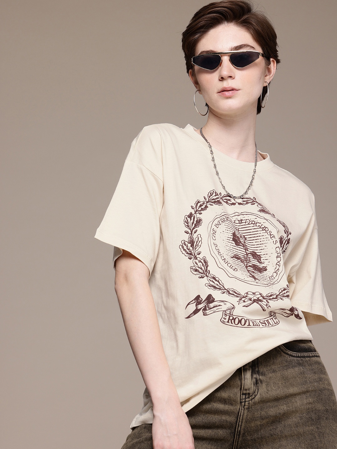 The Roadster Life Co. Printed Drop-Shoulder Sleeves Oversized Pure Cotton T-shirt, Beige
The Roadster Life Co. Printed Drop-Shoulder Sleeves Oversized Pure Cotton T-shirt, Beige
