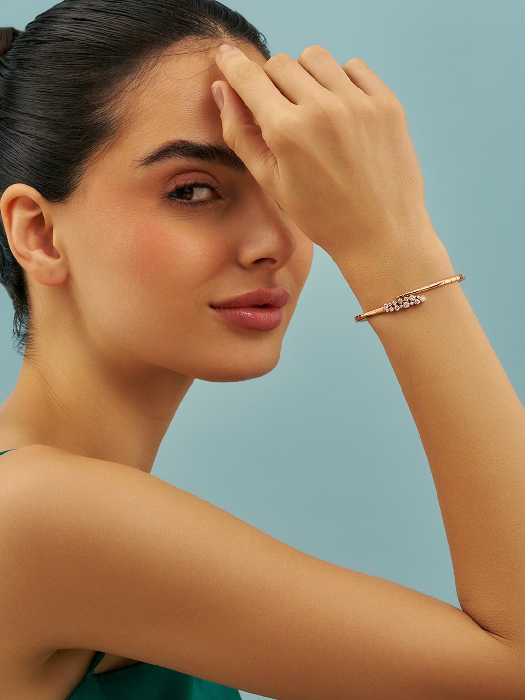 Kushal's Fashion Jewellery Sterling Silver Artificial Stones Rose Gold-Plated Cuff, White
Kushal's Fashion Jewellery Sterling Silver Artificial Stones Rose Gold-Plated Cuff, White