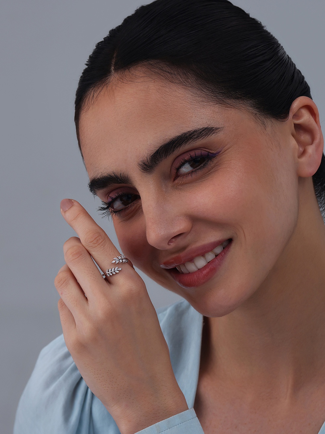 Kushal's Fashion Jewellery Rhodium-Plated CZ -Studded Adjustable Finger Ring, Silver
Kushal's Fashion Jewellery Rhodium-Plated CZ -Studded Adjustable Finger Ring, Silver