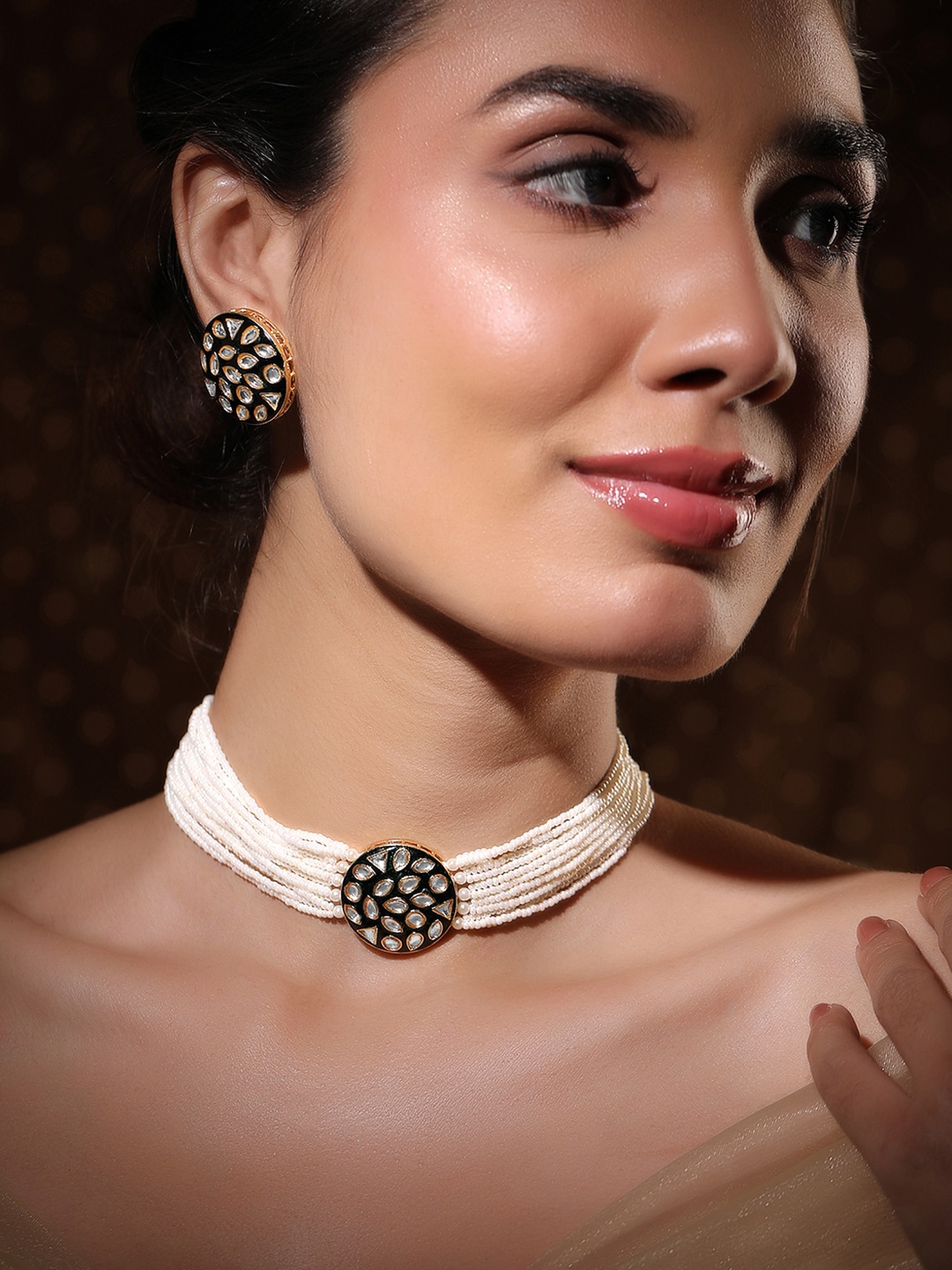 Rubans Multi-Layered Pearl Beaded Kundan Studded Choker Necklace Set with Round Design, Gold
Rubans Multi-Layered Pearl Beaded Kundan Studded Choker Necklace Set with Round Design, Gold