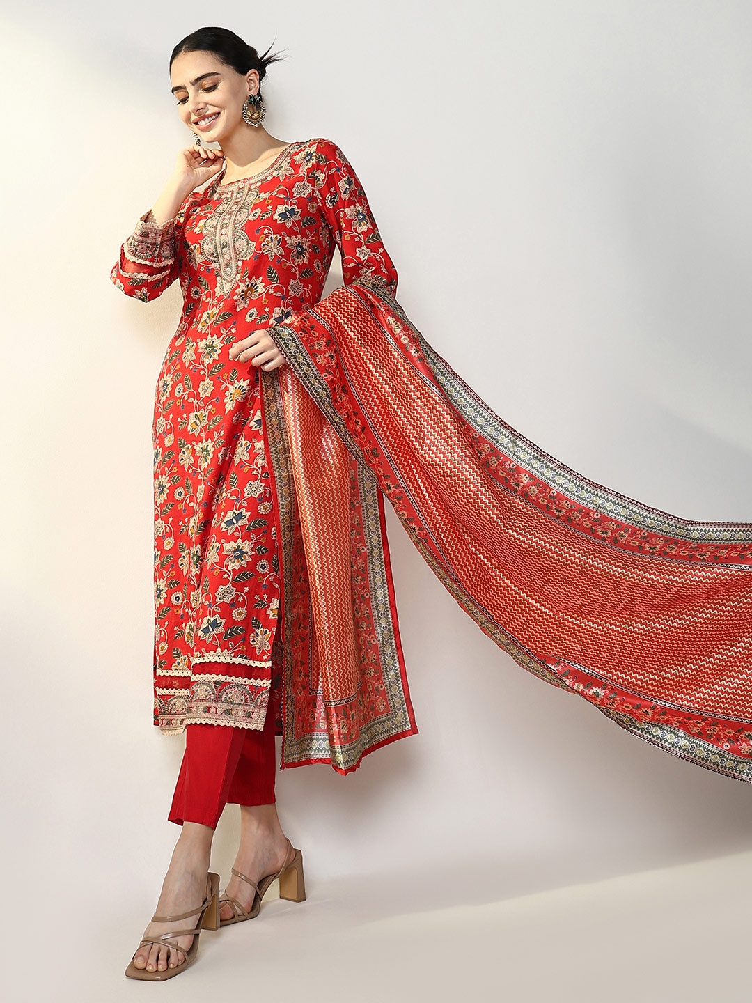 SHOWOFF Women Floral Printed Regular Thread Work Kurta with Trousers & With Dupatta, Red
SHOWOFF Women Floral Printed Regular Thread Work Kurta with Trousers & With Dupatta, Red