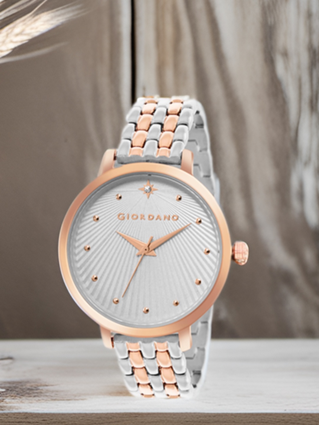 GIORDANO Women Embellished Dial & Stainless Steel Bracelet Style Straps Watch GD-4210-33, Silver
GIORDANO Women Embellished Dial & Stainless Steel Bracelet Style Straps Watch GD-4210-33, Silver