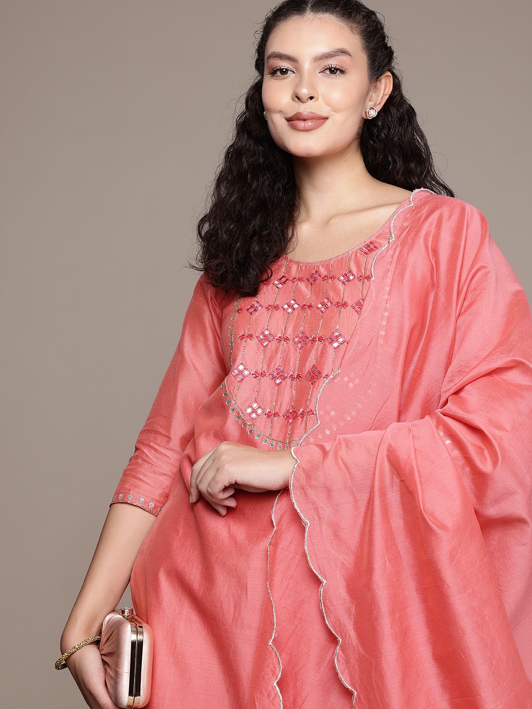 Bahe Kurtiz Floral Embroidered Mirror Work Chanderi Silk Kurta & Trouser With Dupatta, Coral
Bahe Kurtiz Floral Embroidered Mirror Work Chanderi Silk Kurta & Trouser With Dupatta, Coral