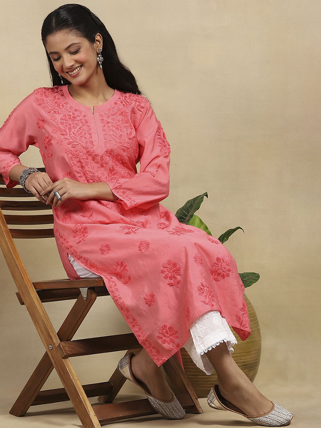 House of Chikankari Women Embroidered Flared Sleeves Thread Work Anarkali Kurta, Pink
House of Chikankari Women Embroidered Flared Sleeves Thread Work Anarkali Kurta, Pink