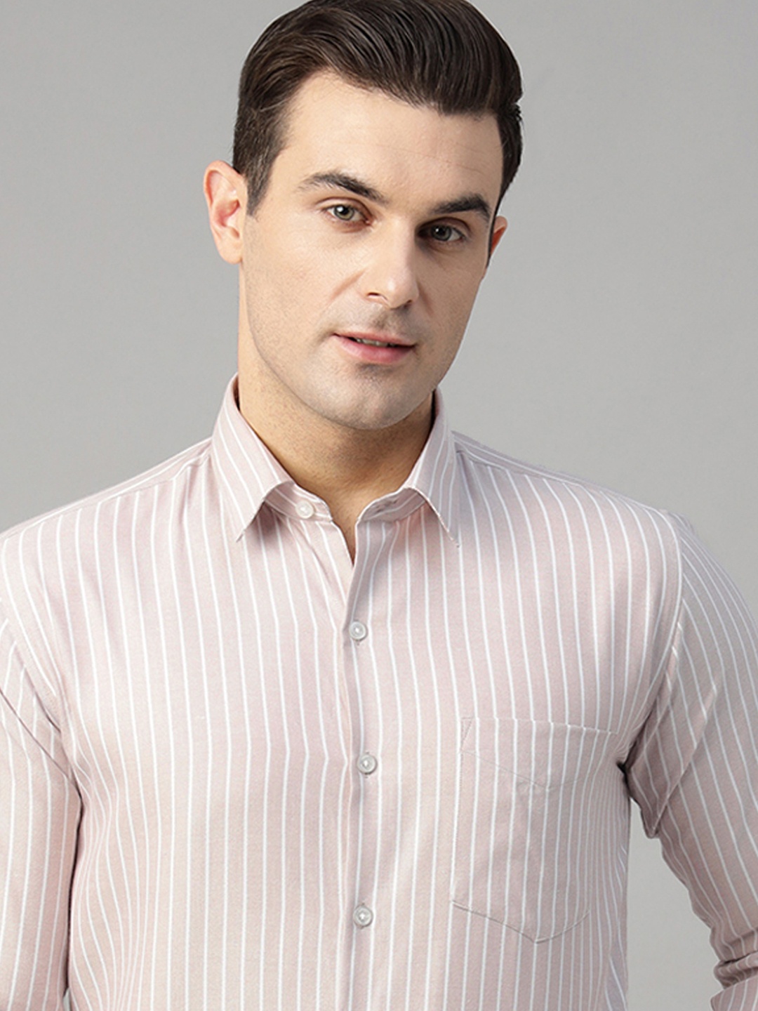 Hancock Men Standard Slim Fit Opaque Striped Wrinkle Ressistant Formal Shirt, Beige
Hancock Men Standard Slim Fit Opaque Striped Wrinkle Ressistant Formal Shirt, Beige