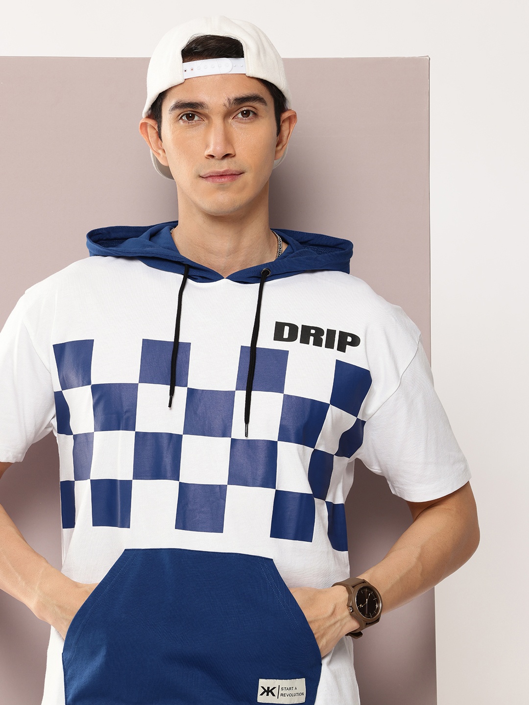 Kook N Keech Oversized Fit Geometric Printed Hooded Drop-Shoulder Pure Cotton T-shirt, White
Kook N Keech Oversized Fit Geometric Printed Hooded Drop-Shoulder Pure Cotton T-shirt, White
