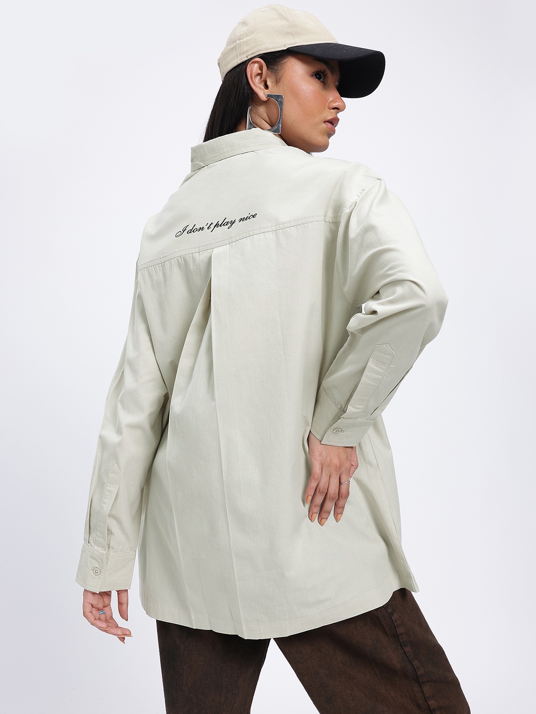 glitchez Slay The Streetwear Pure Cotton Drop-Shoulder Sleeves Oversized Longline Shirt, Grey
glitchez Slay The Streetwear Pure Cotton Drop-Shoulder Sleeves Oversized Longline Shirt, Grey