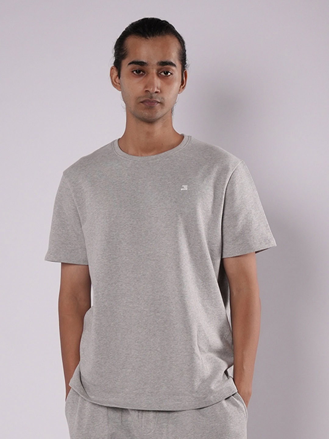 ROAR FOR GOOD Men organic- ss-25 Solid Round Neck Cotton Casual T-shirt, Grey melange
ROAR FOR GOOD Men organic- ss-25 Solid Round Neck Cotton Casual T-shirt, Grey melange