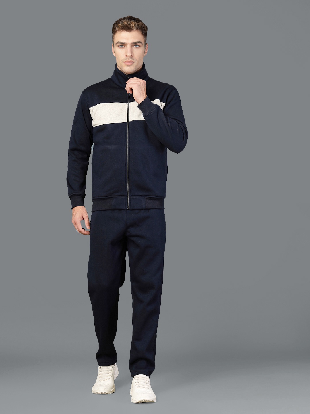HRX by Hrithik Roshan Men Rapid-Dry Colourblock Running Zipper Track Suit, Navy blue
HRX by Hrithik Roshan Men Rapid-Dry Colourblock Running Zipper Track Suit, Navy blue