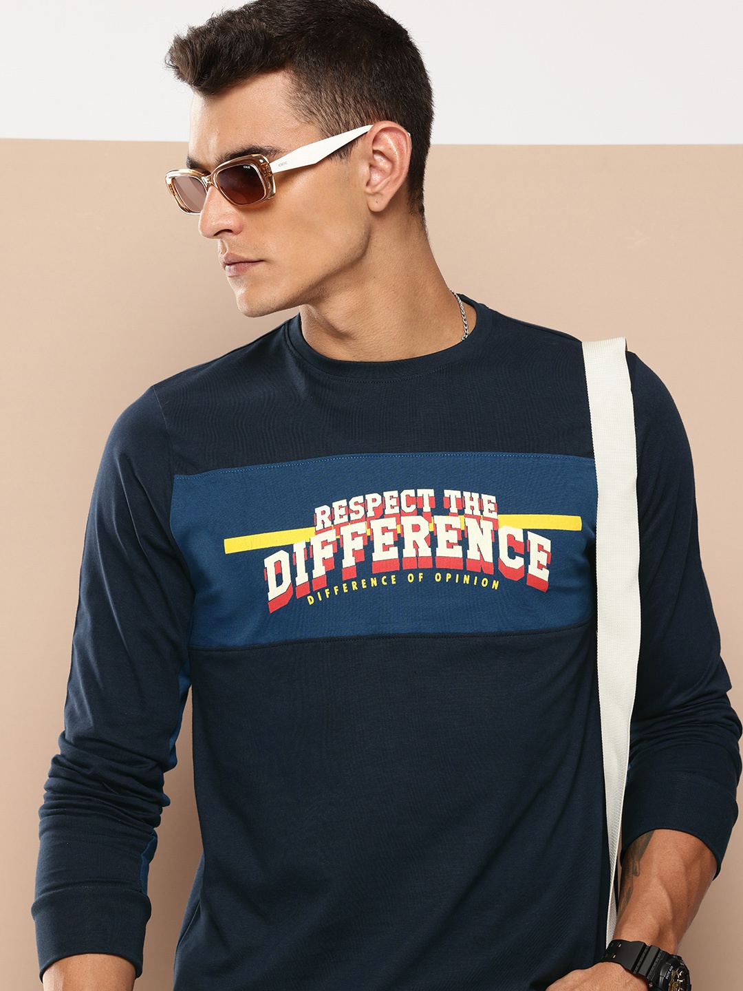 Difference of Opinion Pure Cotton Colourblocked Typography Printed T-shirt, Navy blue
Difference of Opinion Pure Cotton Colourblocked Typography Printed T-shirt, Navy blue
