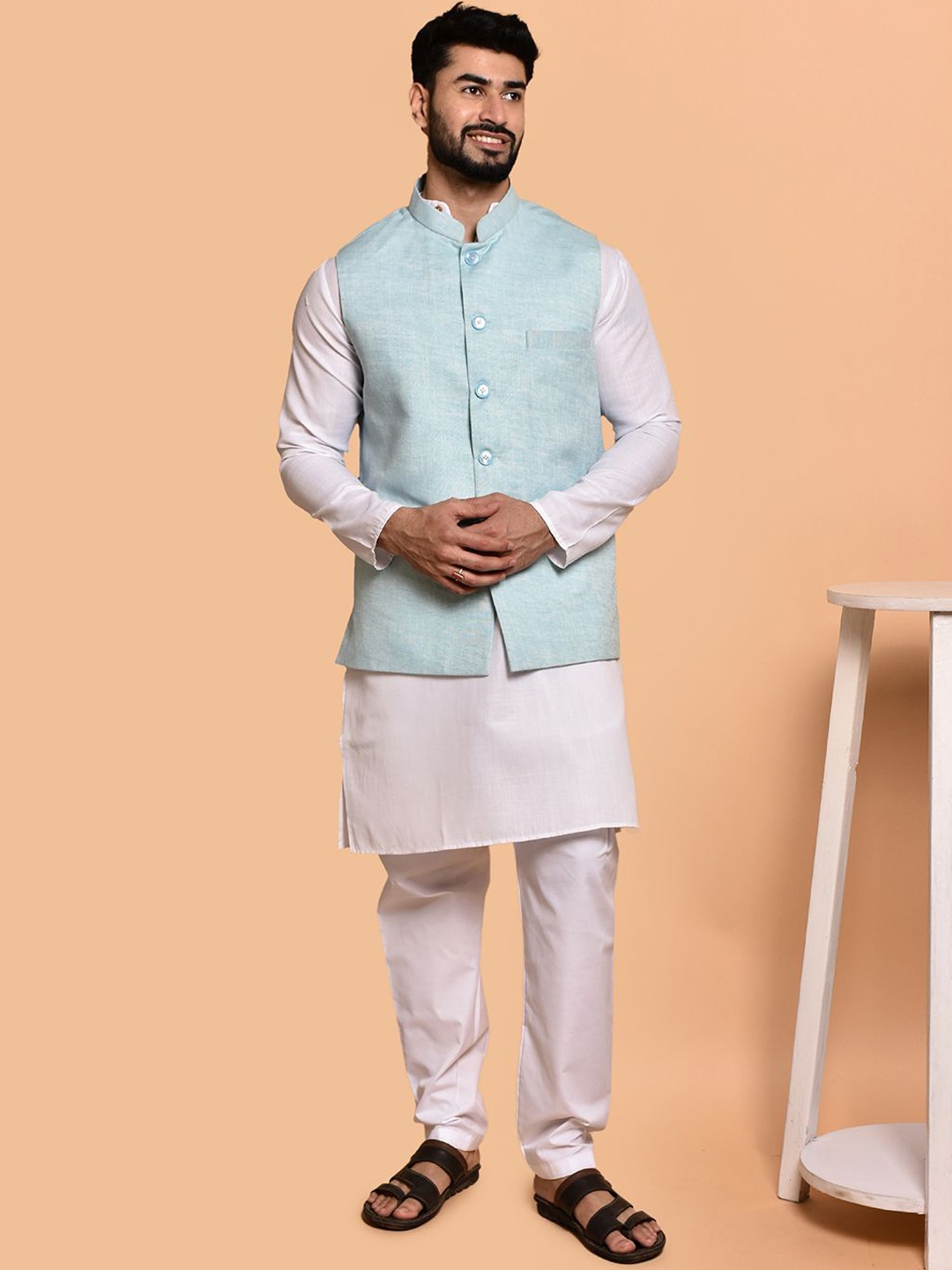 PRINTINDIA Mandarin Collar Pure Cotton Straight Kurta With Trouser & Nehru jacket, White
PRINTINDIA Mandarin Collar Pure Cotton Straight Kurta With Trouser & Nehru jacket, White
