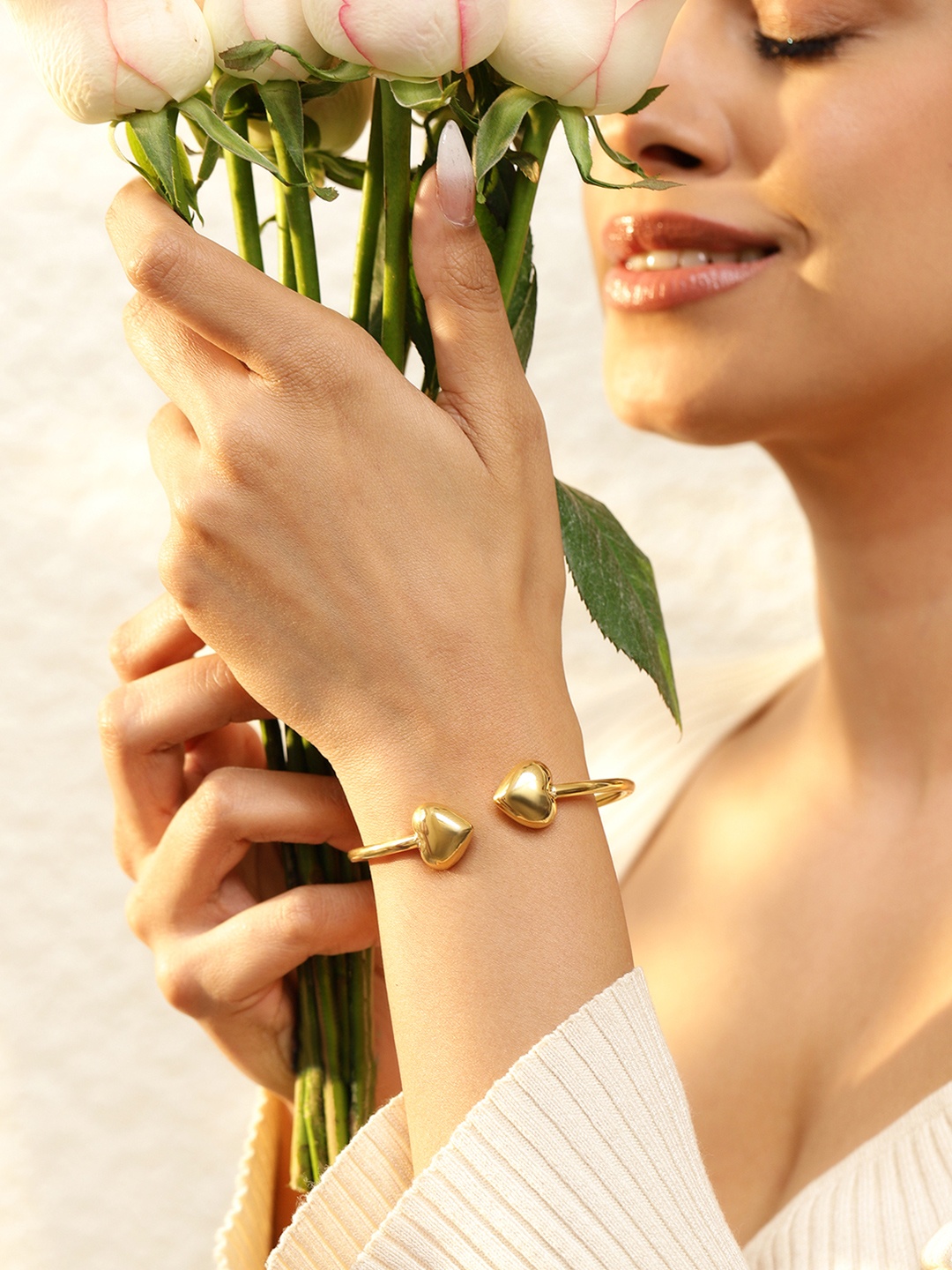 Rubans Voguish 18K Gold Plated Stainless Steel Tarnish-Free Demi-Fine Open Cuff Bracelet
Rubans Voguish 18K Gold Plated Stainless Steel Tarnish-Free Demi-Fine Open Cuff Bracelet