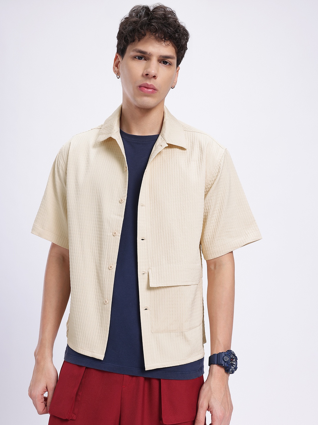 glitchez Modern Trendsetter Self-Striped Spread Collar Relaxed Fit Casual Shirt, Beige
glitchez Modern Trendsetter Self-Striped Spread Collar Relaxed Fit Casual Shirt, Beige