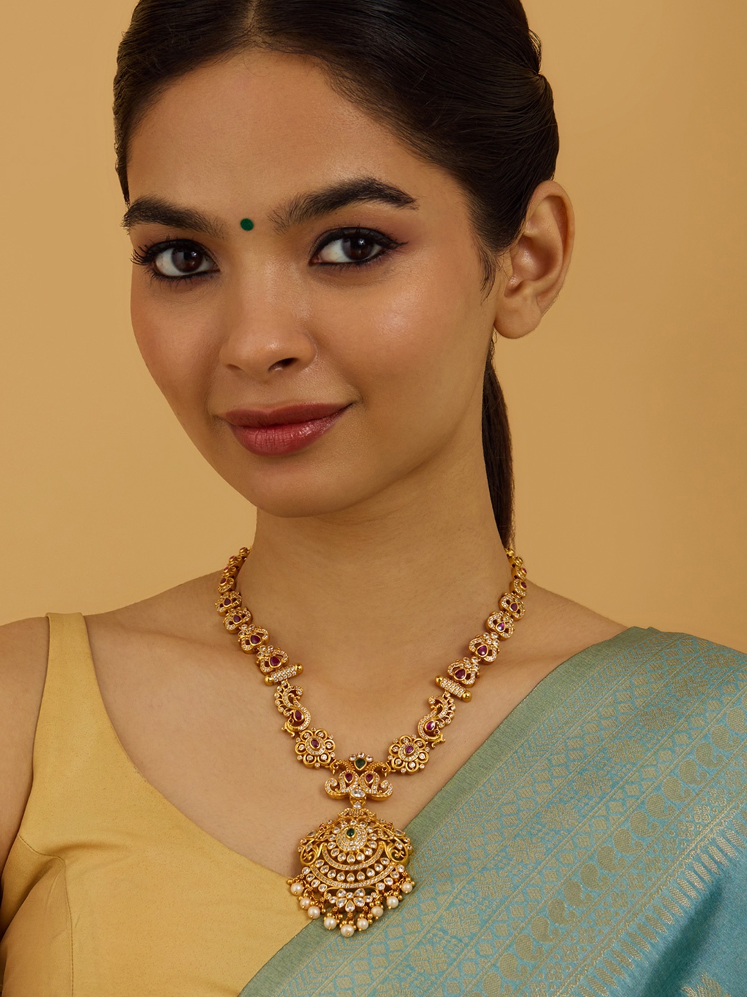 Kushal's Fashion Jewellery 92.5 Pure Silver Gold-Plated Stone Studded & Beaded Necklace
Kushal's Fashion Jewellery 92.5 Pure Silver Gold-Plated Stone Studded & Beaded Necklace