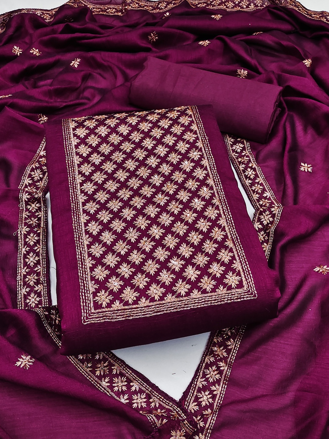 LADY SHOPI Ethnic Motifs Embroidered Zari Pure Silk Unstitched Dress Material, Purple
LADY SHOPI Ethnic Motifs Embroidered Zari Pure Silk Unstitched Dress Material, Purple