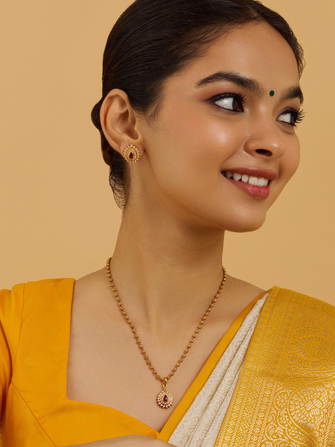 Kushal's Fashion Jewellery 92.5 Pure Silver Gold-Plated Cubic Zirconia Studded Pendant Set
Kushal's Fashion Jewellery 92.5 Pure Silver Gold-Plated Cubic Zirconia Studded Pendant Set