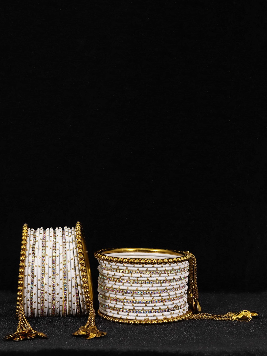 Set of 42 Non-Precious Metal with Base Metal Zircon Gemstone Studded Velvet Bangle, White
Set of 42 Non-Precious Metal with Base Metal Zircon Gemstone Studded Velvet Bangle, White