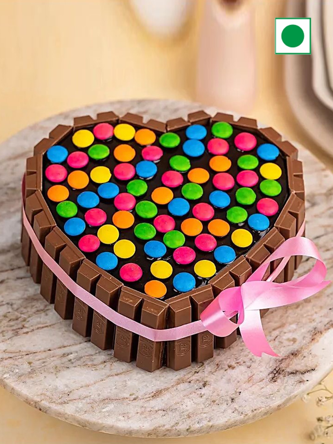 fnp Hearty Choco Kitkat Chocolate Flavor Eggless Round Cake-1Kg, Brown
fnp Hearty Choco Kitkat Chocolate Flavor Eggless Round Cake-1Kg, Brown