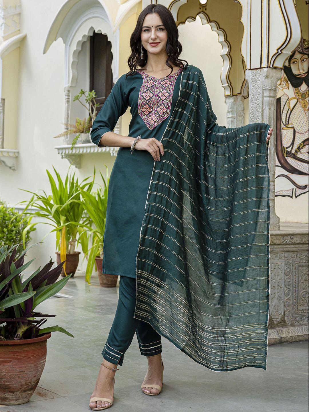 VredeVogel Geometric Embroidered Regular Straight Kurta With Trouser With Dupatta, Green
VredeVogel Geometric Embroidered Regular Straight Kurta With Trouser With Dupatta, Green
