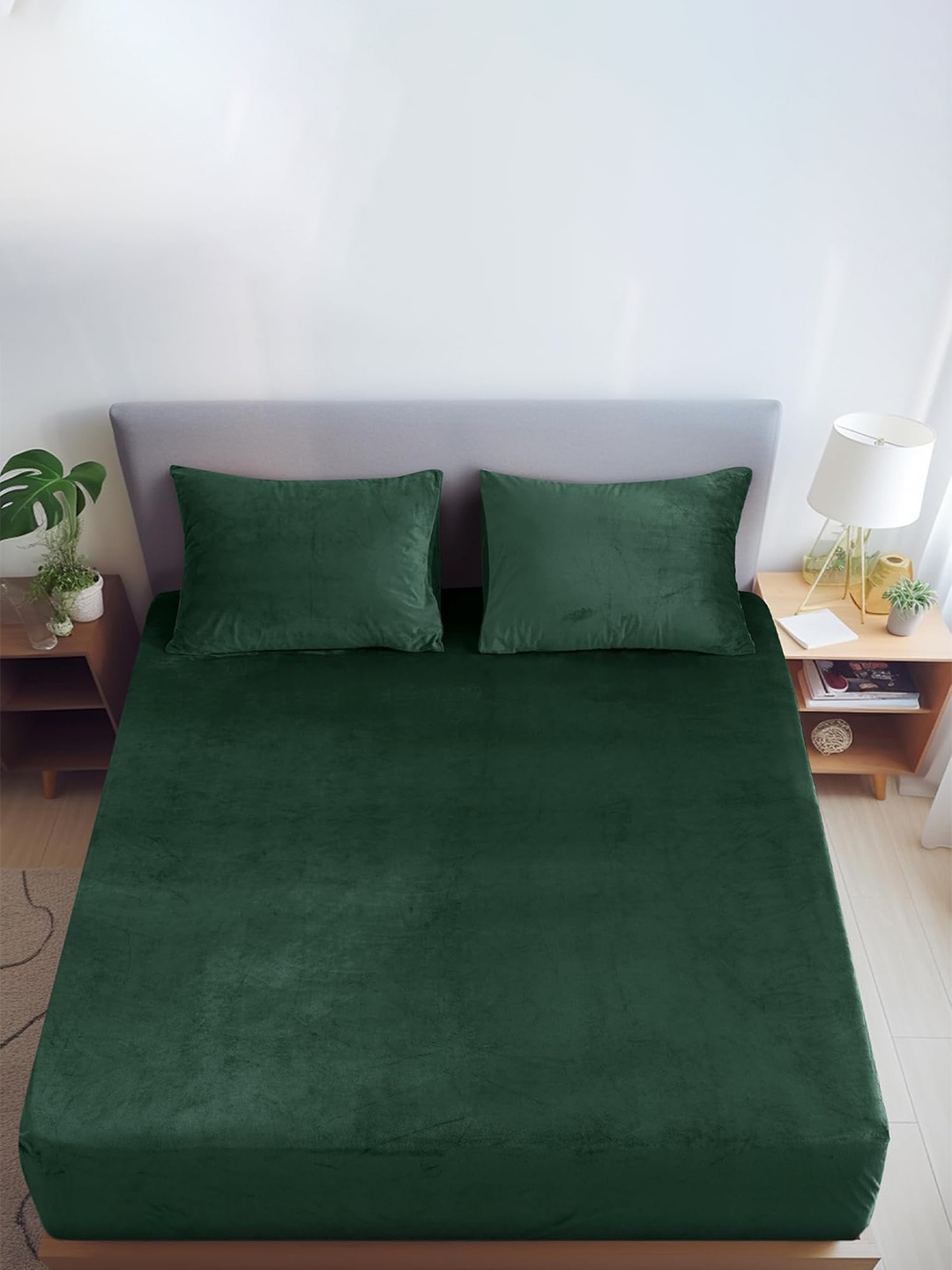 THE little BIG STORE Green Wool 150 TC King Fitted Bedsheet with 2 Pillow Covers
THE little BIG STORE Green Wool 150 TC King Fitted Bedsheet with 2 Pillow Covers