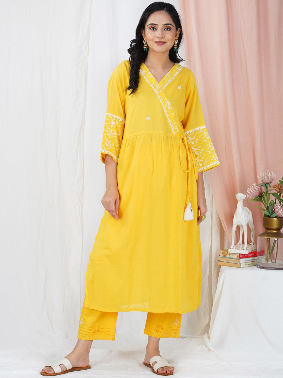 zuri Floral Embroidered V-Neck Three-Quarter Sleeves Angrakha Pure Cotton Kurta, Yellow
zuri Floral Embroidered V-Neck Three-Quarter Sleeves Angrakha Pure Cotton Kurta, Yellow