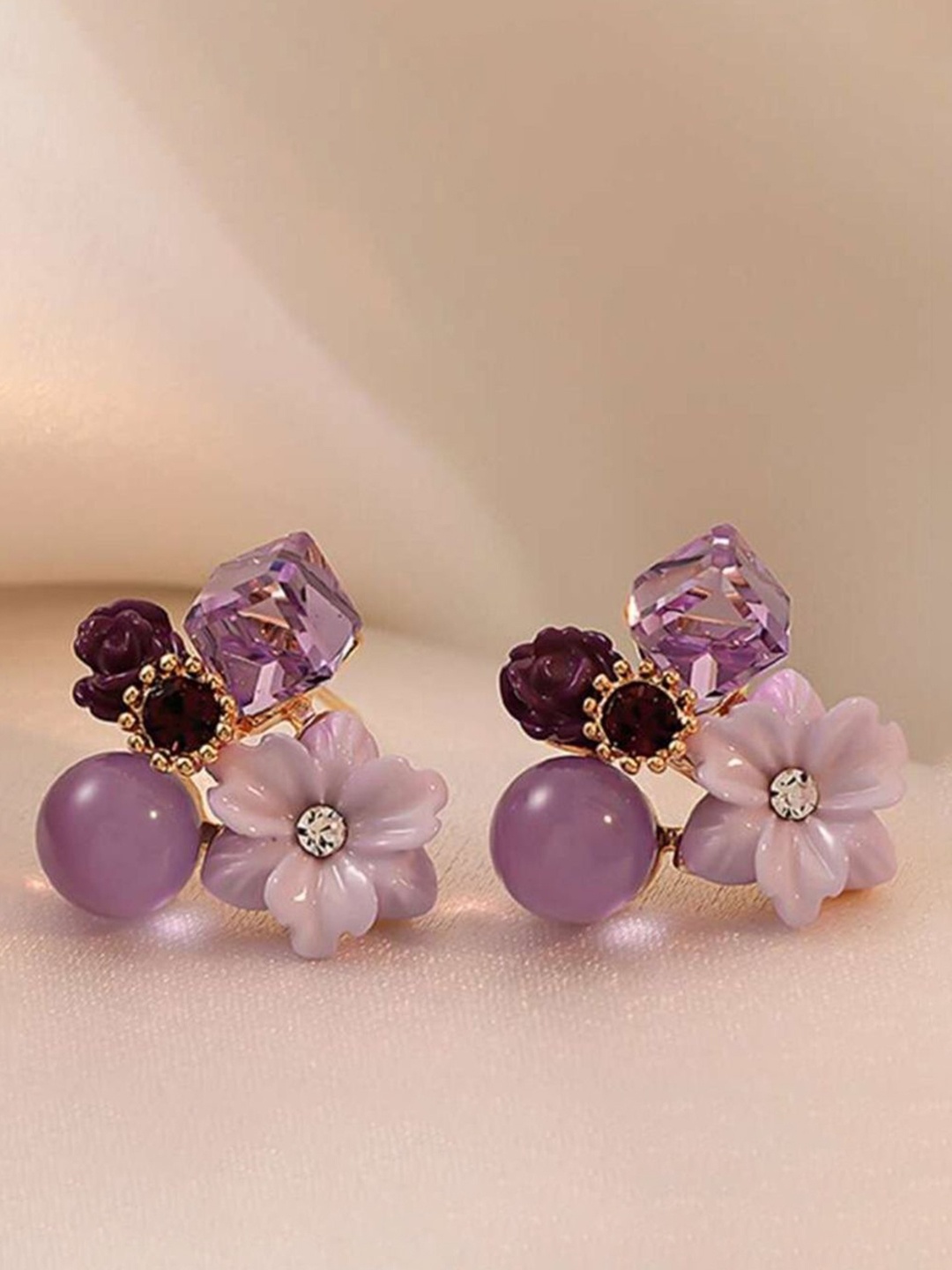 Celestique Gold-Plated Stainless Steel Floral Shaped Cubic Zirconia Korean Studs, Purple
Celestique Gold-Plated Stainless Steel Floral Shaped Cubic Zirconia Korean Studs, Purple