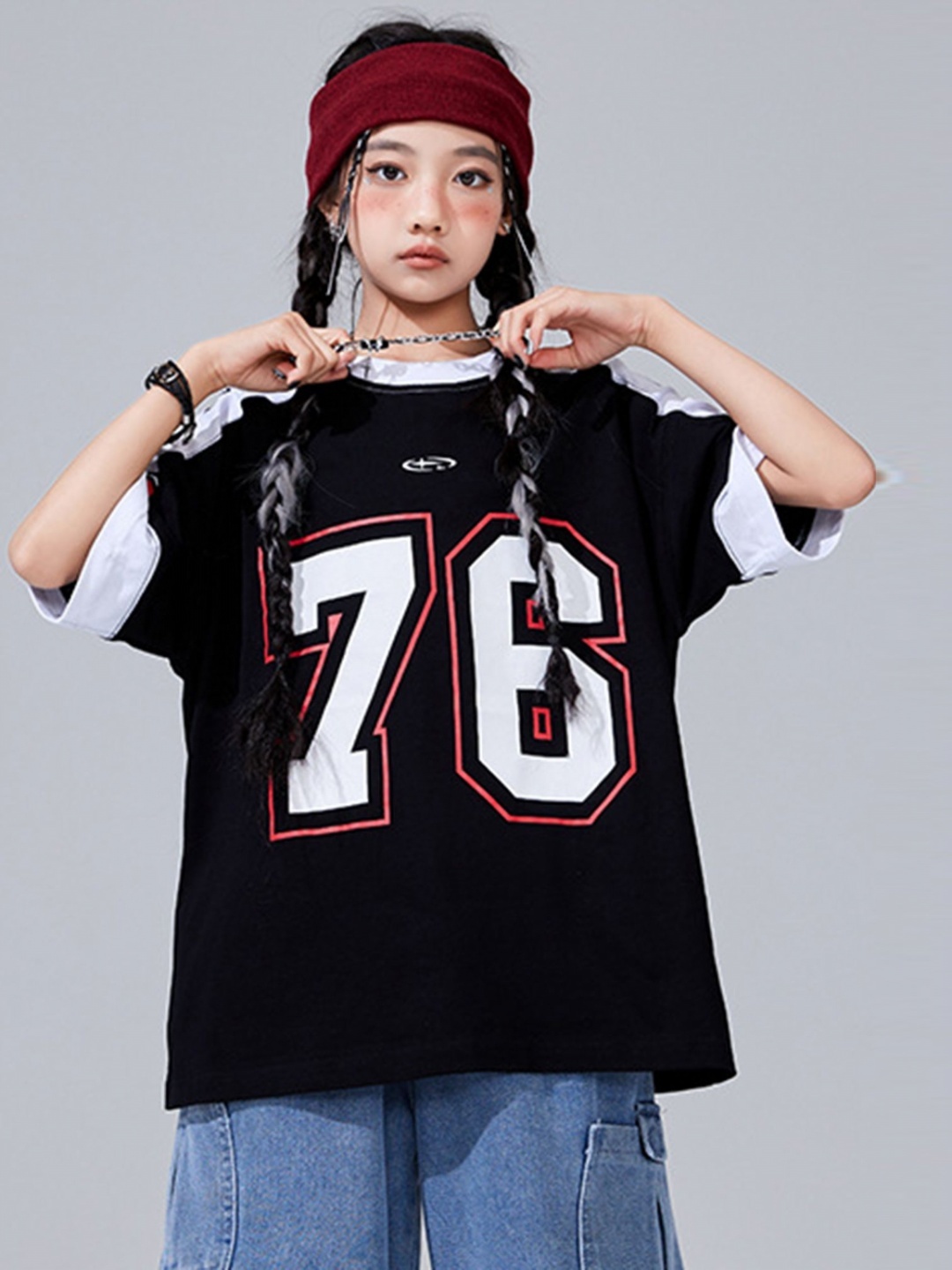 LULU & SKY Unisex Kids Varsity Printed Mandarin Collar Relaxed Fit T-shirt, Black
LULU & SKY Unisex Kids Varsity Printed Mandarin Collar Relaxed Fit T-shirt, Black