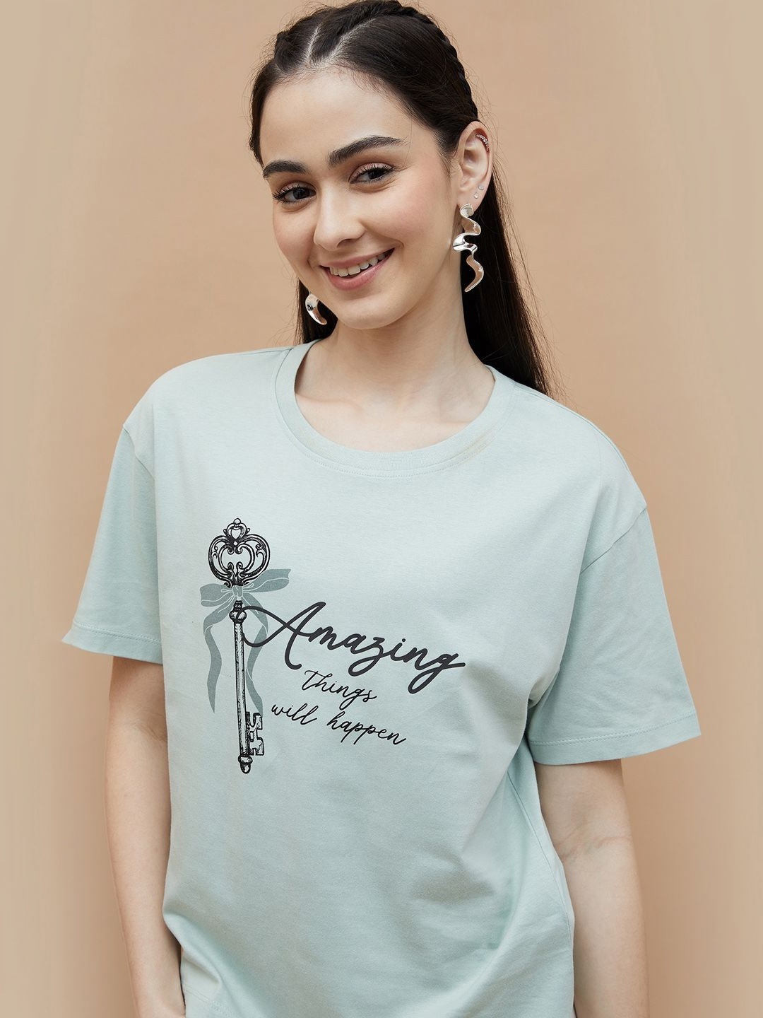Fame Forever by Lifestyle Women Typography Printed Round Neck Cotton Relaxed Fit T-shirt, Grey
Fame Forever by Lifestyle Women Typography Printed Round Neck Cotton Relaxed Fit T-shirt, Grey