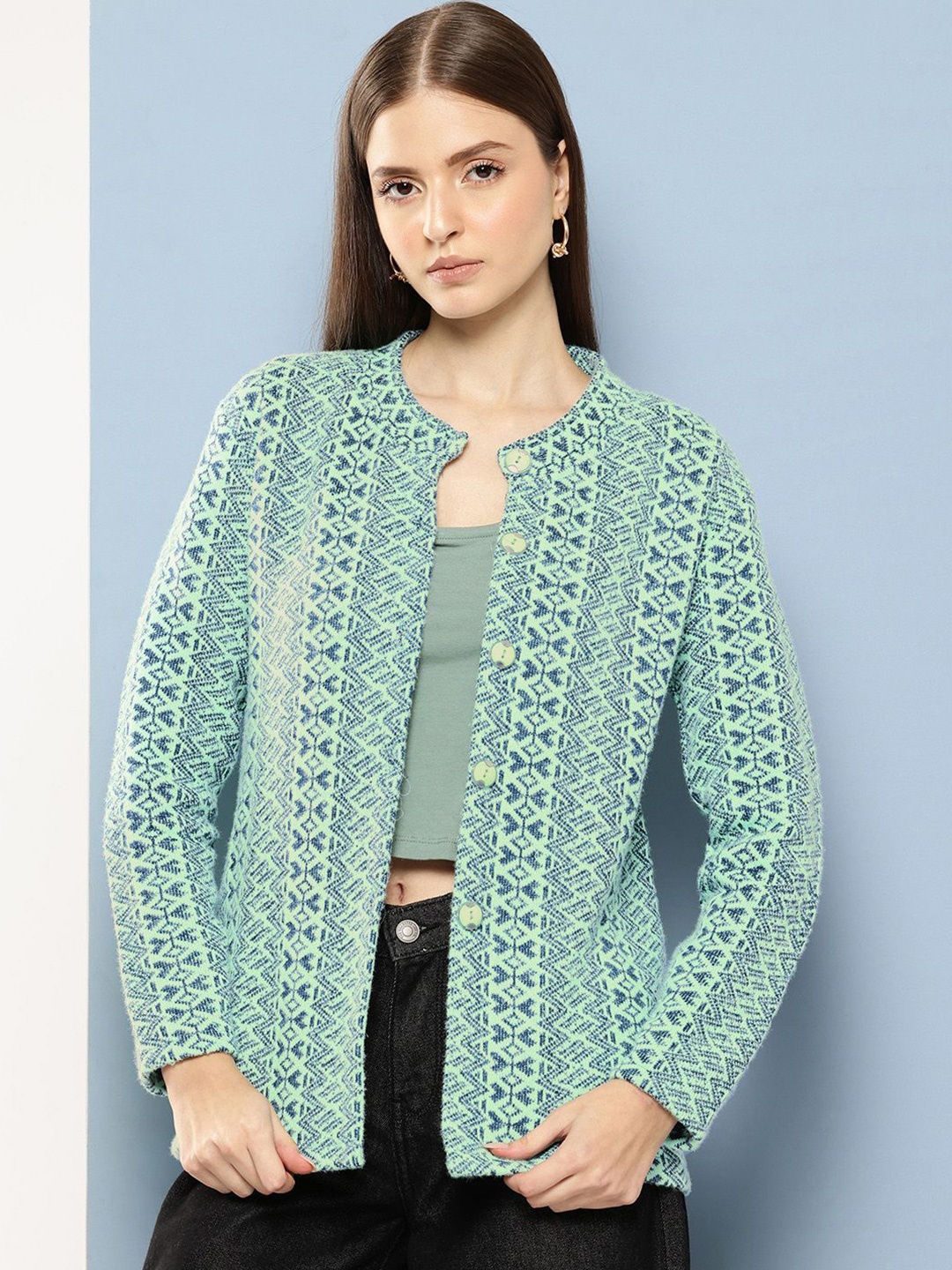The Roadster Lifestyle Co Women Self Design Round Neck Cardigan Sweaters, Green
The Roadster Lifestyle Co Women Self Design Round Neck Cardigan Sweaters, Green