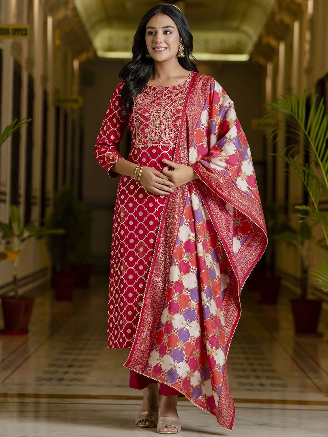 Chandbaali Ethnic Motifs Embroidered Cotton Silk Straight Kurta with Trousers & Dupatta, Red
Chandbaali Ethnic Motifs Embroidered Cotton Silk Straight Kurta with Trousers & Dupatta, Red