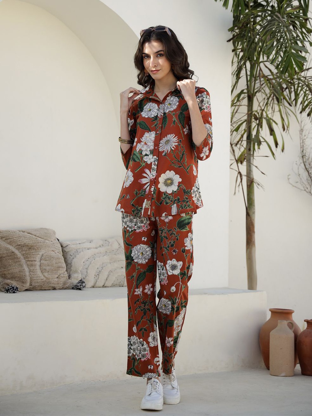 SANSKRUTIHOMES Women Floral Printed Pure Cotton Shirt With Trousers Co-Ords, Brown
SANSKRUTIHOMES Women Floral Printed Pure Cotton Shirt With Trousers Co-Ords, Brown