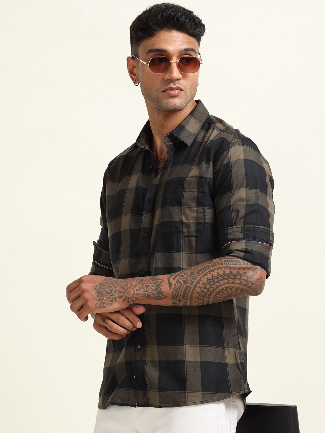 RIGS AND RAGS Men Comfort Fit Spread Collar Buffalo Checked Cotton Casual Shirt, Black
RIGS AND RAGS Men Comfort Fit Spread Collar Buffalo Checked Cotton Casual Shirt, Black