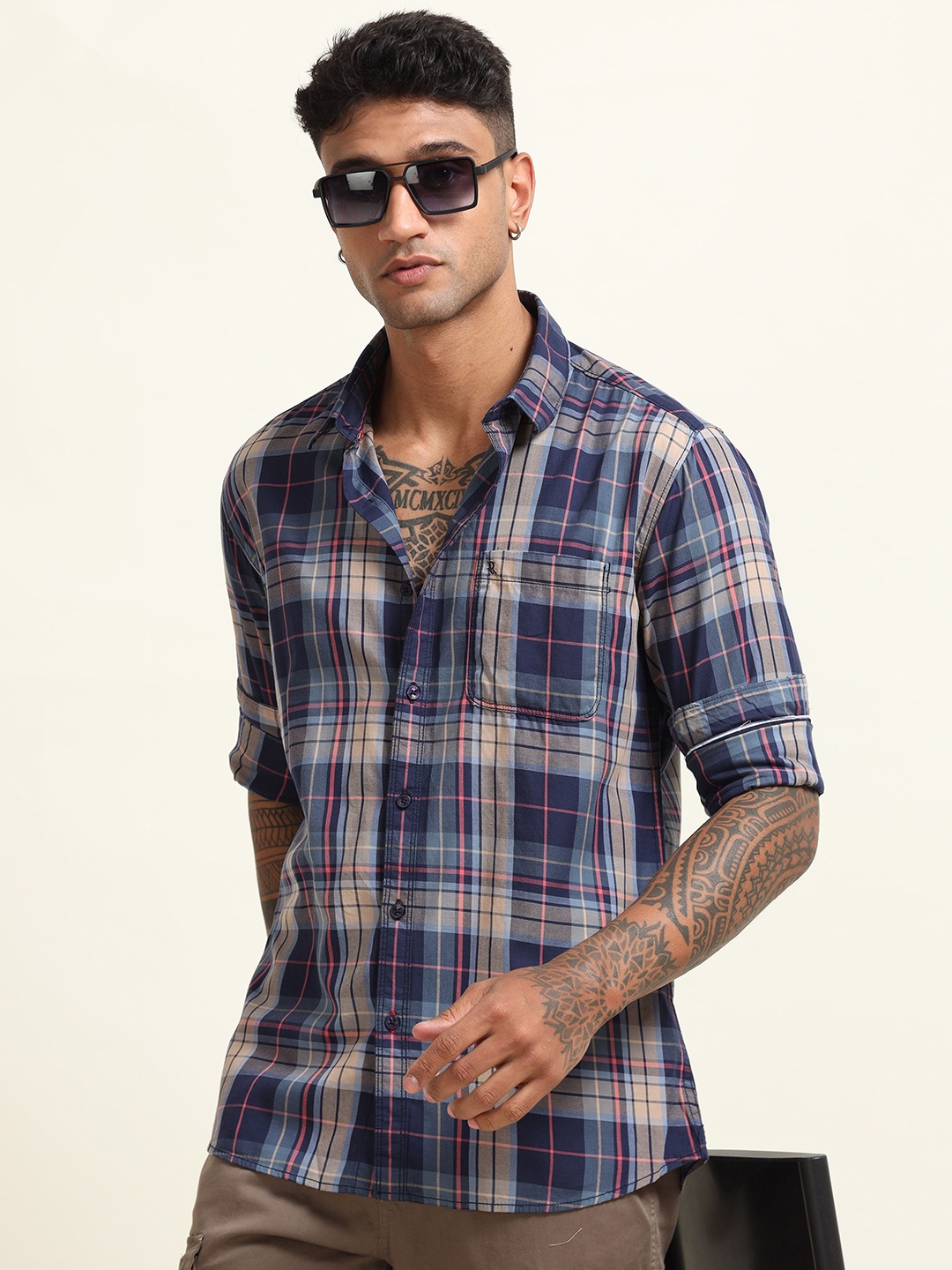RIGS AND RAGS Men Comfort Fit Spread Collar Tartan Checked Cotton Casual Shirt, Navy blue
RIGS AND RAGS Men Comfort Fit Spread Collar Tartan Checked Cotton Casual Shirt, Navy blue