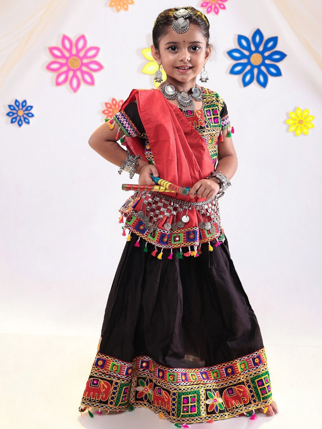 BANJARA INDIA Girls Embroidered Ready to Wear Cotton Lehenga With Blouse & Dupatta, Black
BANJARA INDIA Girls Embroidered Ready to Wear Cotton Lehenga With Blouse & Dupatta, Black