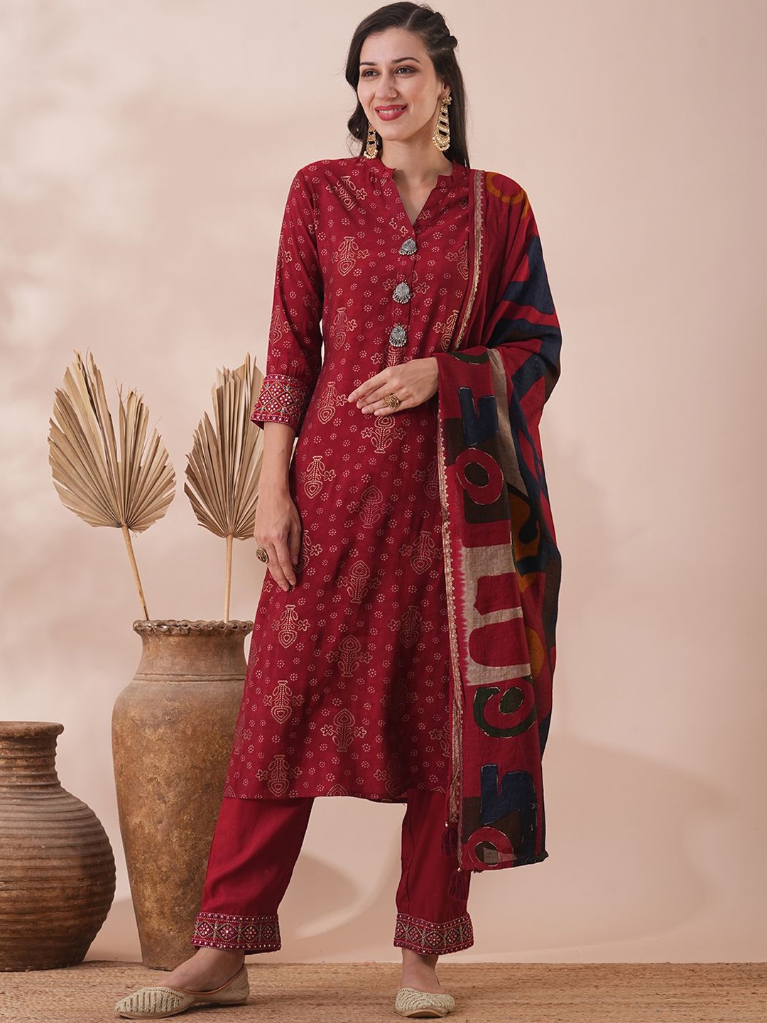 FASHOR Ethnic Motifs Printed Mirror Work Straight Kurta With Trousers & Dupatta, Maroon
FASHOR Ethnic Motifs Printed Mirror Work Straight Kurta With Trousers & Dupatta, Maroon