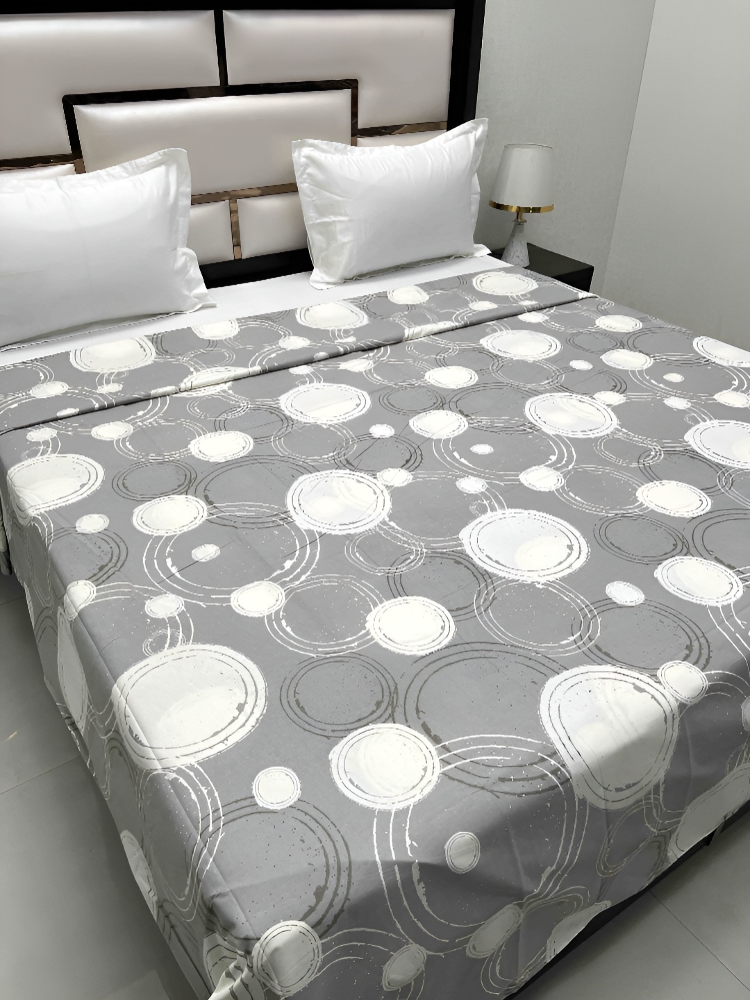 Pure Decor Cotton Double Bed King Size Winter Duvet Cover for Comforter Quilt & Rajai, Grey
Pure Decor Cotton Double Bed King Size Winter Duvet Cover for Comforter Quilt & Rajai, Grey