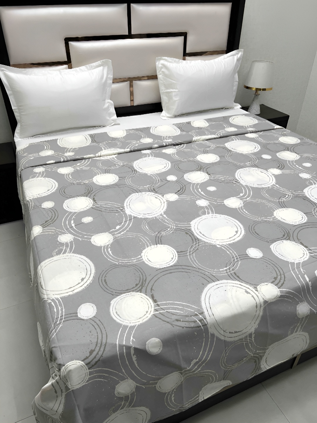 Pure Decor Cotton Double Bed King Size Winter Duvet Cover for Comforter Quilt & Rajai, Grey
Pure Decor Cotton Double Bed King Size Winter Duvet Cover for Comforter Quilt & Rajai, Grey