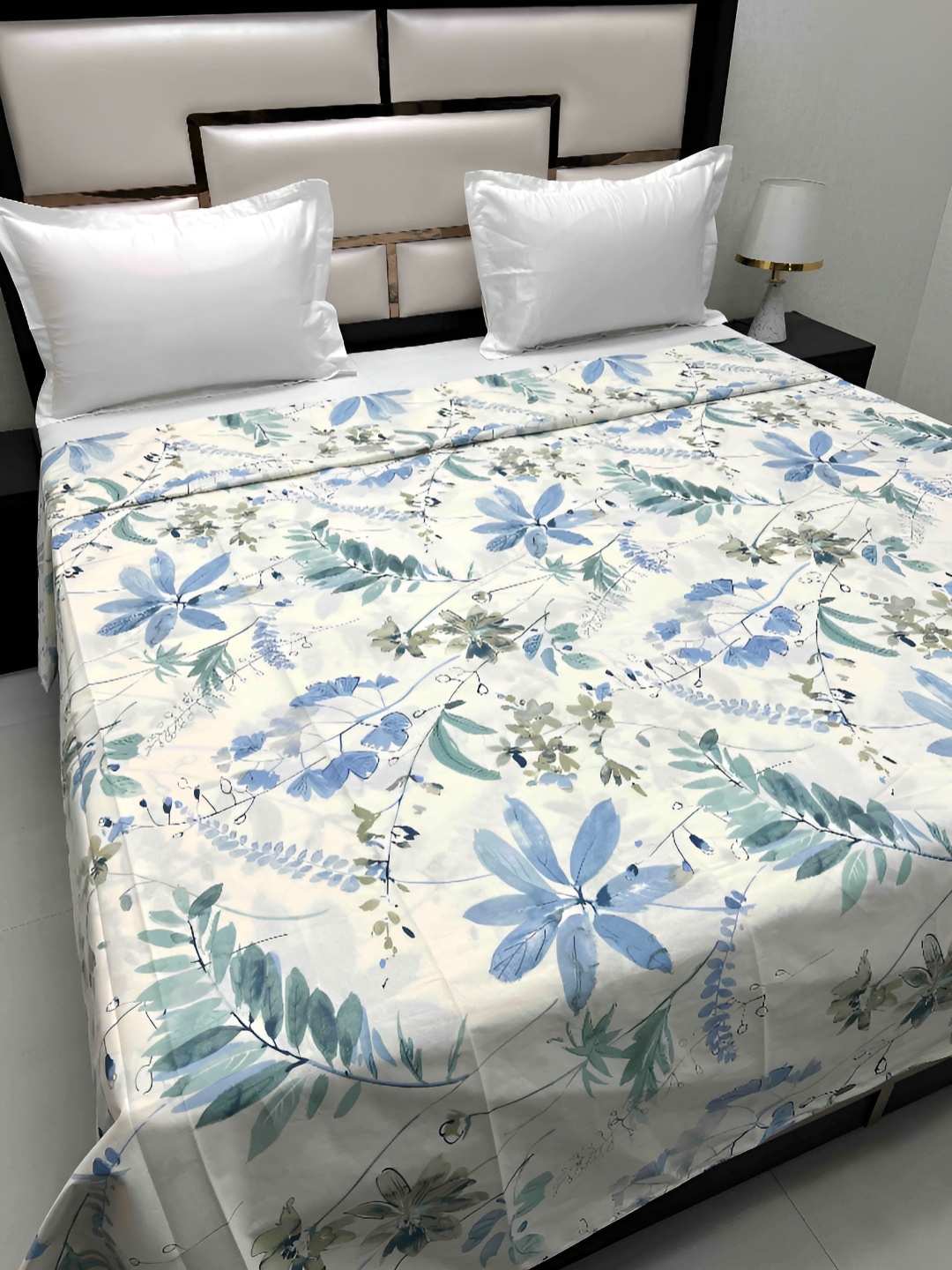 Pure Decor Cream-Color Printed Pure Cotton 220TC Super King Size Duvet Cover With Zipper
Pure Decor Cream-Color Printed Pure Cotton 220TC Super King Size Duvet Cover With Zipper