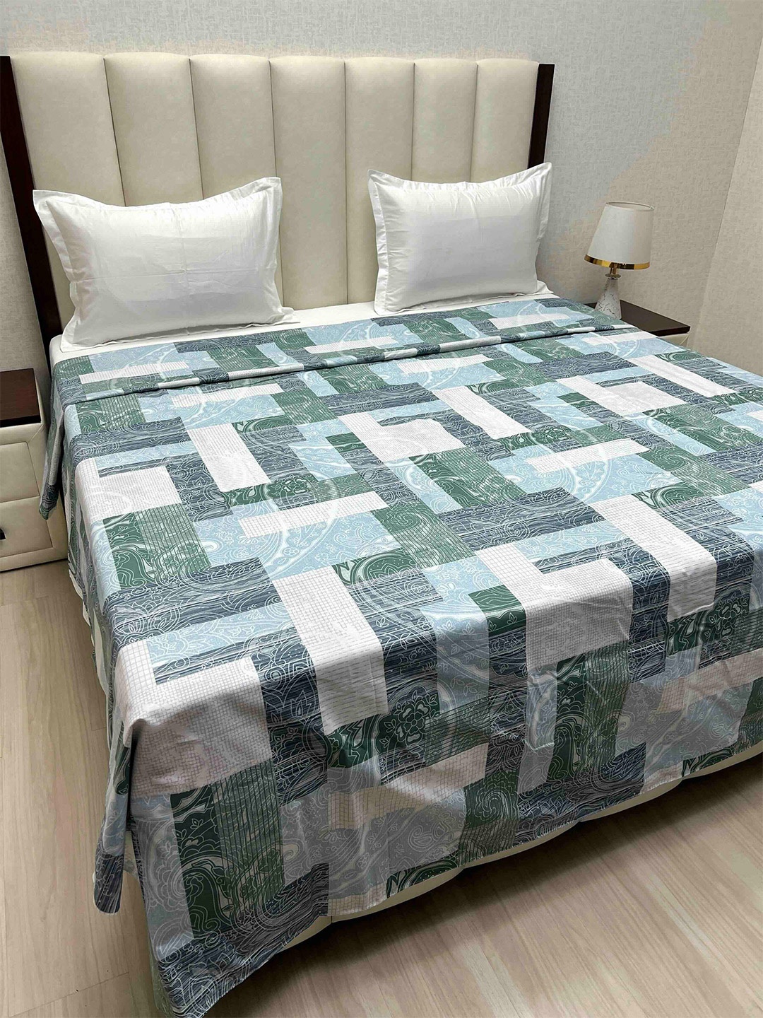 Pure Decor Cotton Double Bed King Size Winter Duvet Cover for Comforter Quilt & Rajai, White
Pure Decor Cotton Double Bed King Size Winter Duvet Cover for Comforter Quilt & Rajai, White