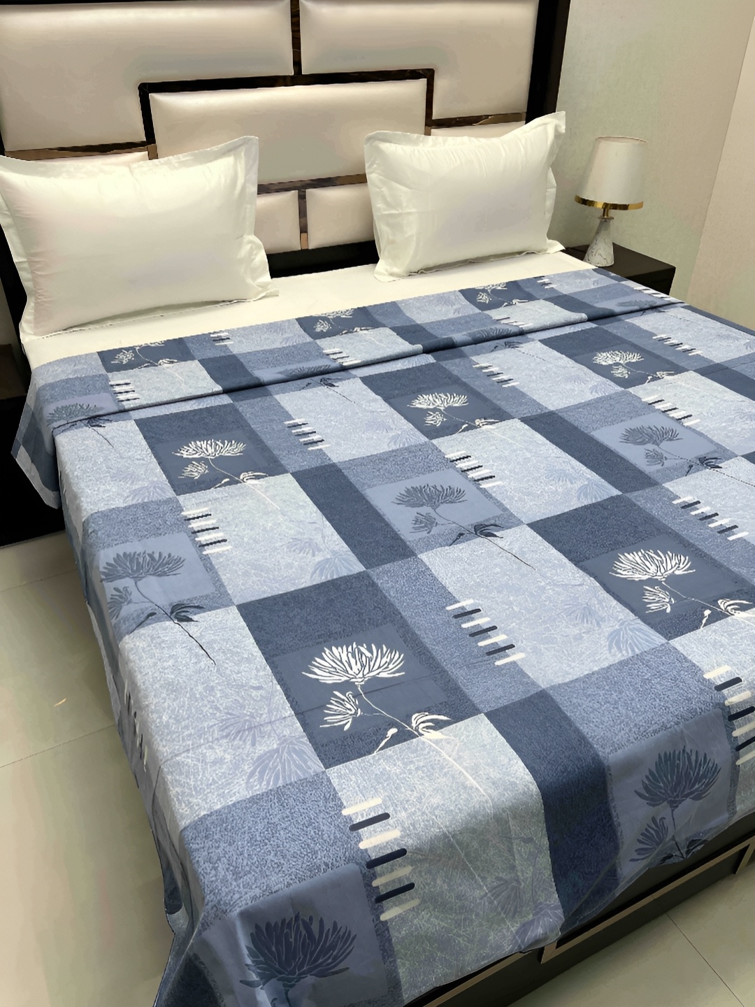 Pure Decor Cotton Double Bed King Size Winter Duvet Cover for Comforter Quilt & Rajai, Blue
Pure Decor Cotton Double Bed King Size Winter Duvet Cover for Comforter Quilt & Rajai, Blue