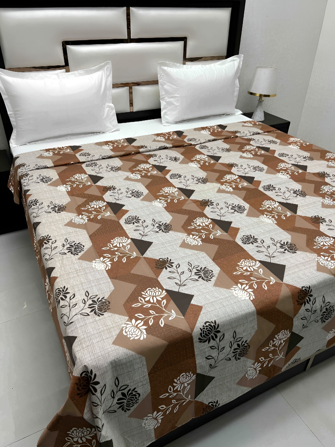 Pure Decor Cotton Double Bed King Size Winter Duvet Cover for Comforter Quilt & Rajai, Brown
Pure Decor Cotton Double Bed King Size Winter Duvet Cover for Comforter Quilt & Rajai, Brown