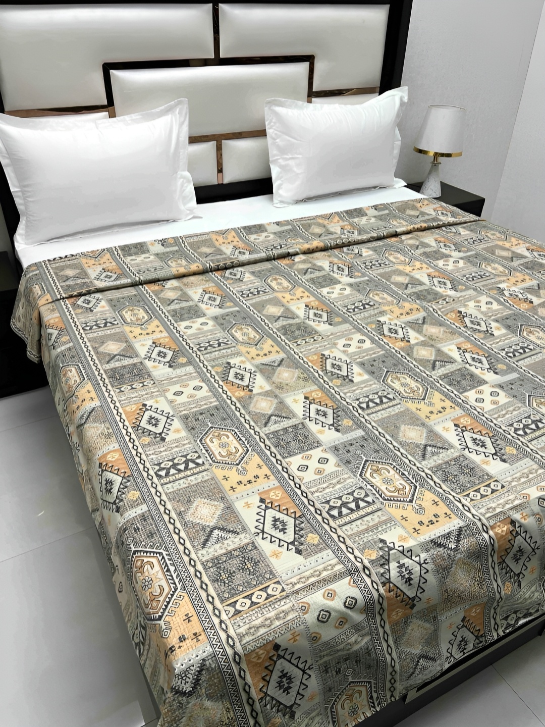 Pure Decor Cotton Double Bed King Size winter Duvet Cover for Comforter Quilt & Rajai, Black
Pure Decor Cotton Double Bed King Size winter Duvet Cover for Comforter Quilt & Rajai, Black