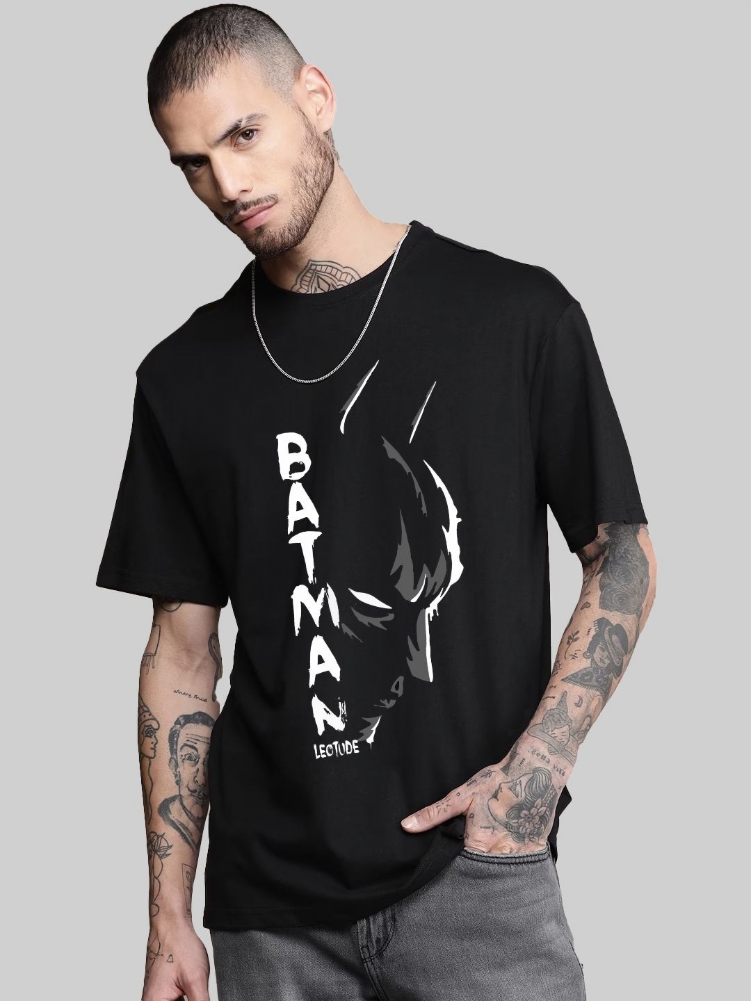 Leotude Men Graphic Printed Round Neck Cotton Relaxed Fit Batman T-shirt, Black
Leotude Men Graphic Printed Round Neck Cotton Relaxed Fit Batman T-shirt, Black