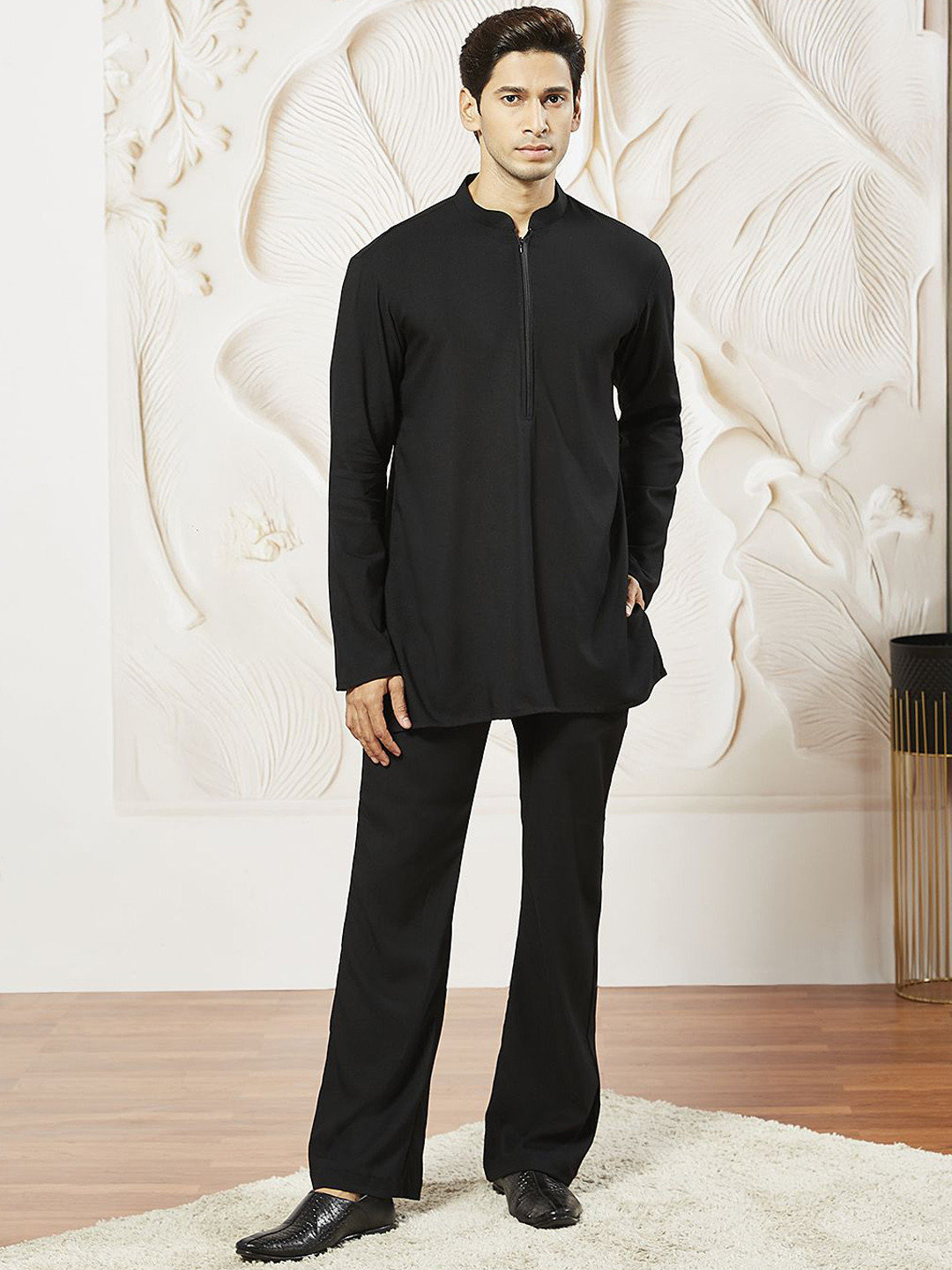 VASTRAMAY Mandarin Collar Pure Cotton Straight Kurta with Pyjamas & Embroidered Jacket, Black
VASTRAMAY Mandarin Collar Pure Cotton Straight Kurta with Pyjamas & Embroidered Jacket, Black