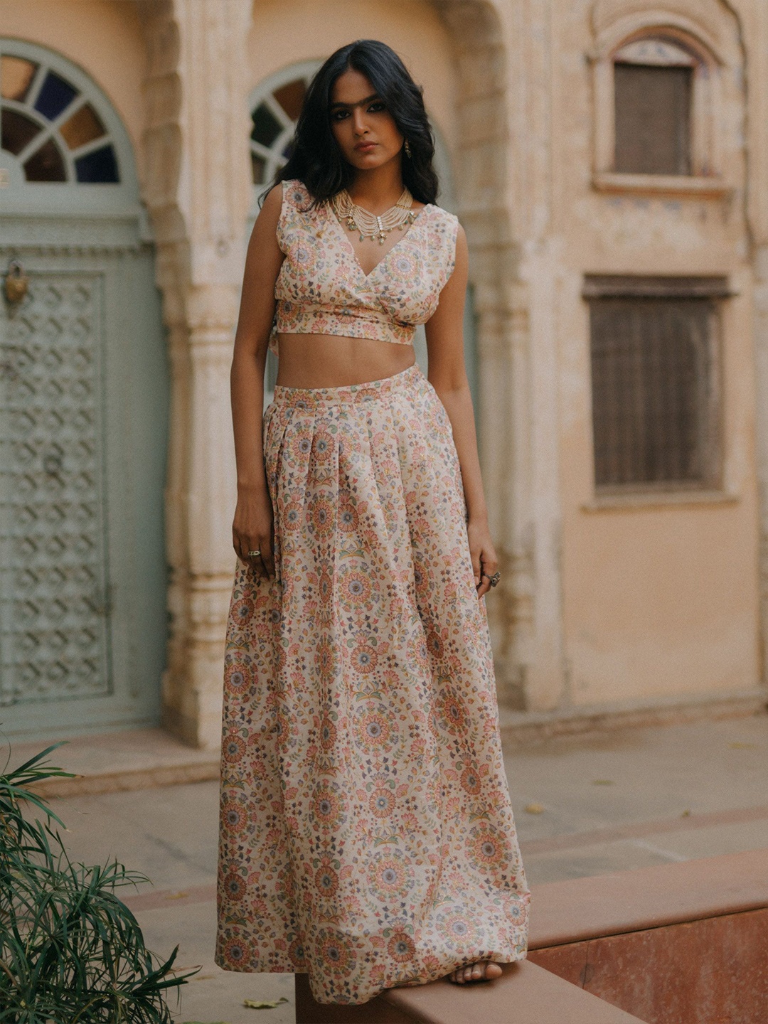BAARO MASI Floral Embroidered Ready to Wear Lehenga & Blouse With Dupatta, White
BAARO MASI Floral Embroidered Ready to Wear Lehenga & Blouse With Dupatta, White