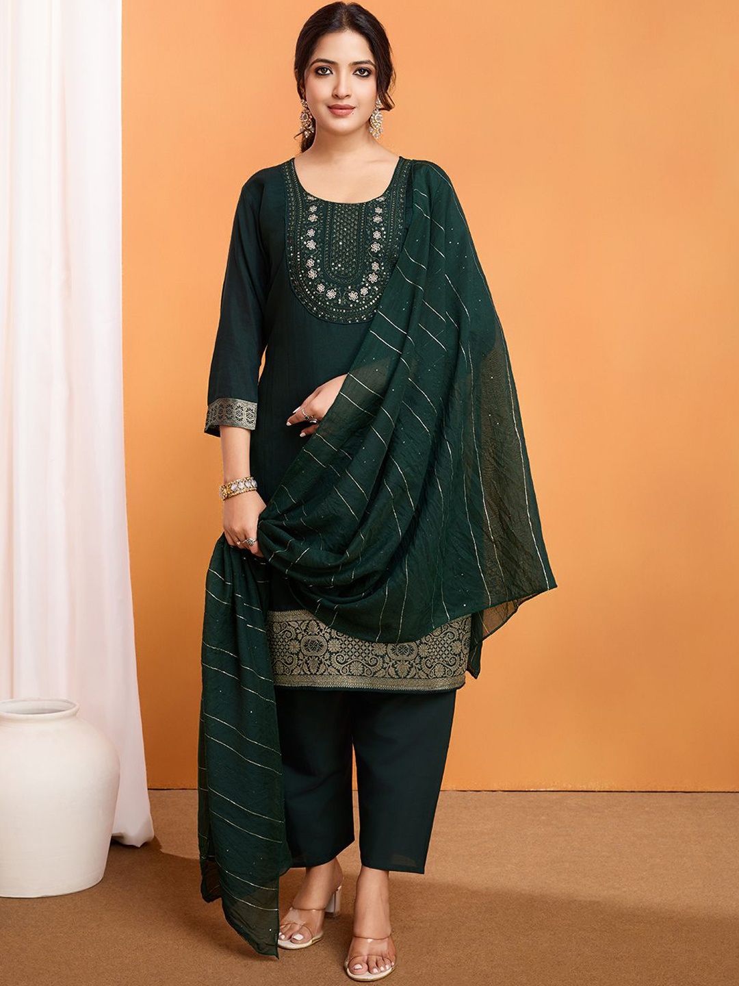 KALINI Floral Embroidered Sequinned Straight Dola Silk Kurta With Trousers & Dupatta, Green
KALINI Floral Embroidered Sequinned Straight Dola Silk Kurta With Trousers & Dupatta, Green