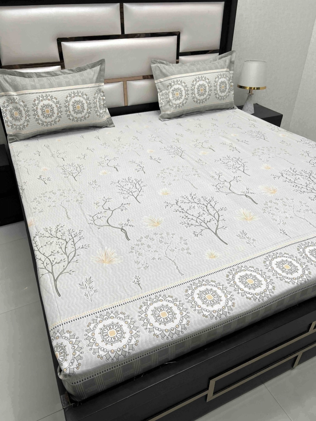 Pure Decor Cotton King Size Double Bed Bedsheet With 2 Pillow Covers 2.74m X 2.74m, Grey
Pure Decor Cotton King Size Double Bed Bedsheet With 2 Pillow Covers 2.74m X 2.74m, Grey