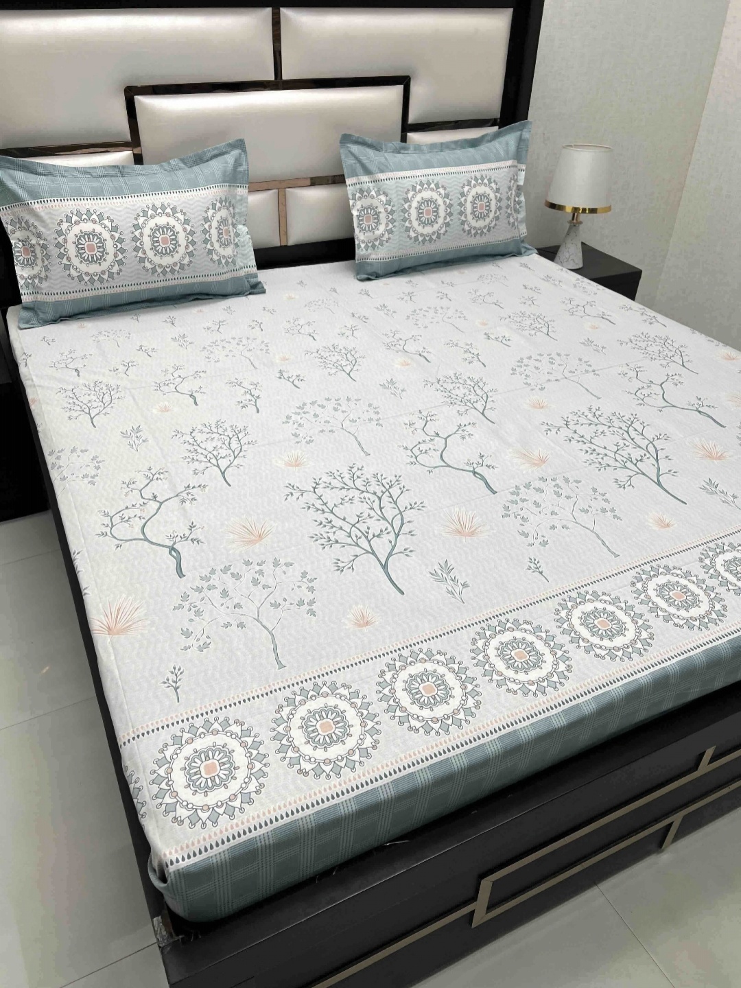 Pure Decor Cotton King Size Double Bed Bedsheet With 2 Pillow Covers 2.74m X 2.74m, Blue
Pure Decor Cotton King Size Double Bed Bedsheet With 2 Pillow Covers 2.74m X 2.74m, Blue