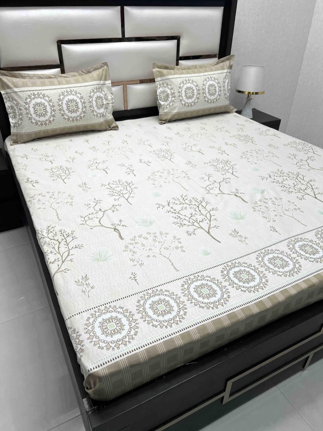 Pure Decor Cotton King Size Double Bed Bedsheet With 2 Pillow Covers 2.74m X 2.74m, Brown
Pure Decor Cotton King Size Double Bed Bedsheet With 2 Pillow Covers 2.74m X 2.74m, Brown