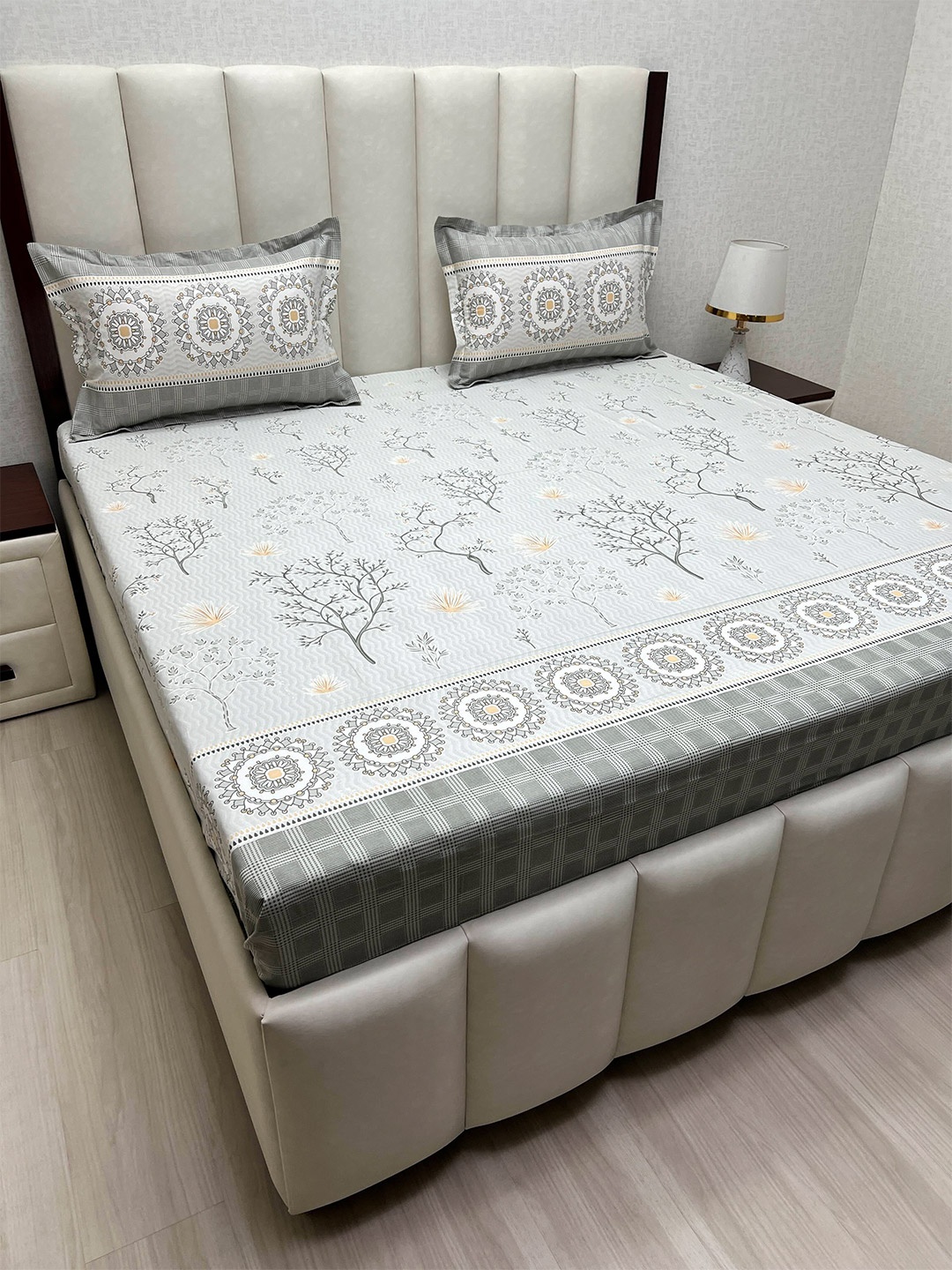 Pure Decor Cotton King Size Double Bed Bedsheet With 2 Pillow Covers 2.74m X 2.74m, Grey
Pure Decor Cotton King Size Double Bed Bedsheet With 2 Pillow Covers 2.74m X 2.74m, Grey